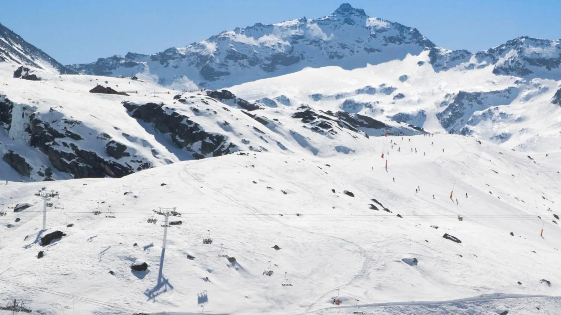 Apartment Les Temples Du Soleil -Nazca I6 By Interhome Val Thorens