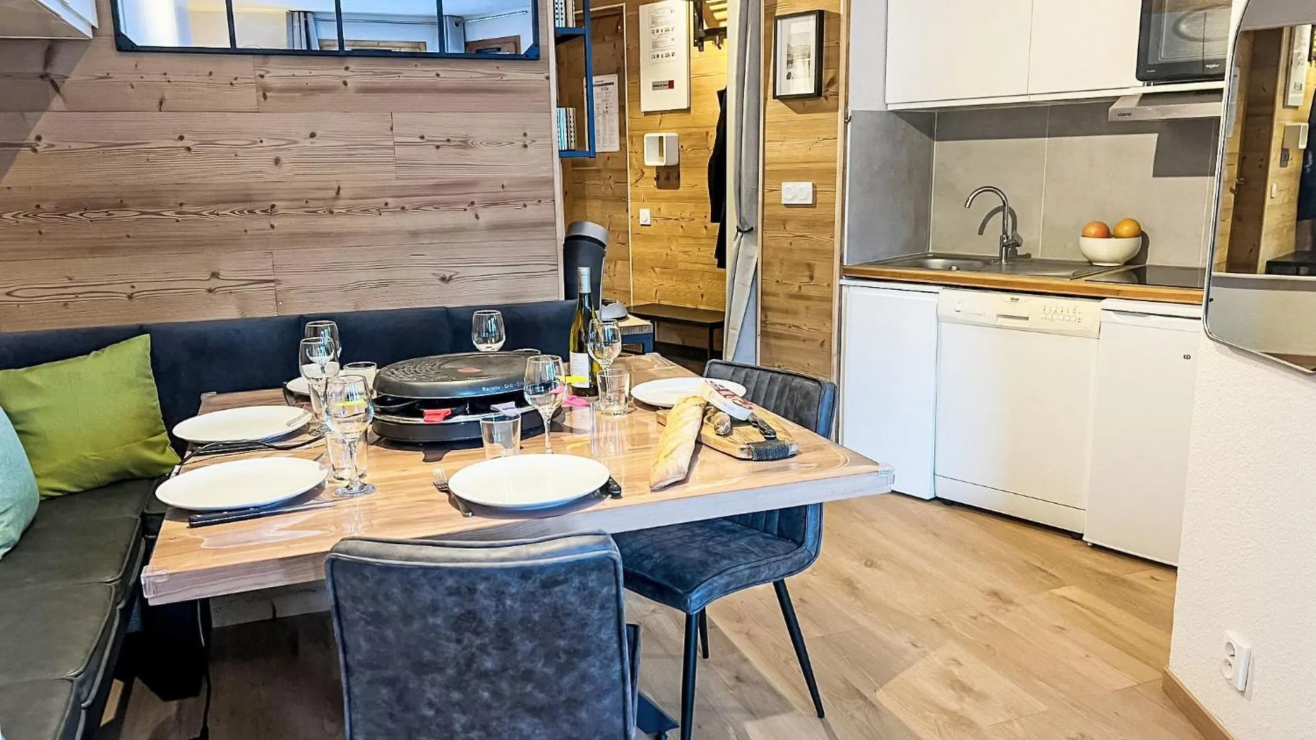 Apartment Les Temples Du Soleil -Nazca I6 By Interhome Val Thorens